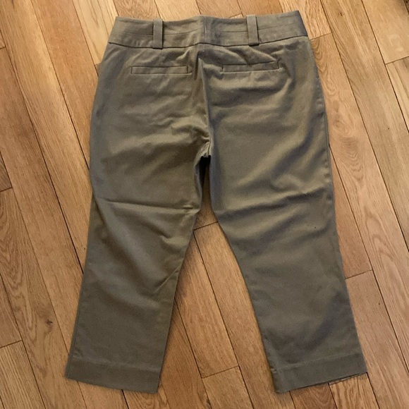 The Limited Tan Khaki cropped Pants - Picture 3 of 6